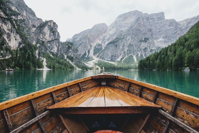 Navigating Financial Waters: How a Reverse Mortgage Can Steer Your River Boat Dreams Into Reality